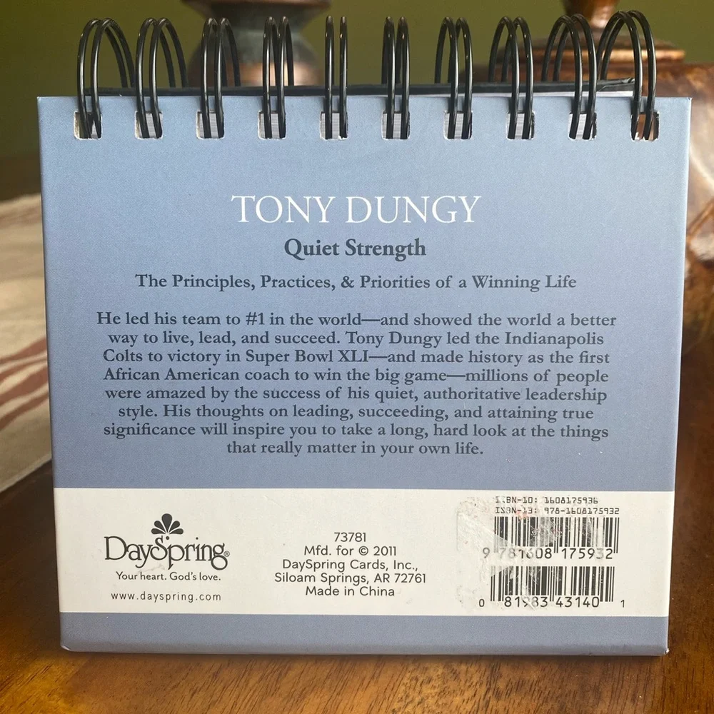 Dayspring Tony Dungy’s Quiet Strength, Daybrightener Perpetual Flip Calender